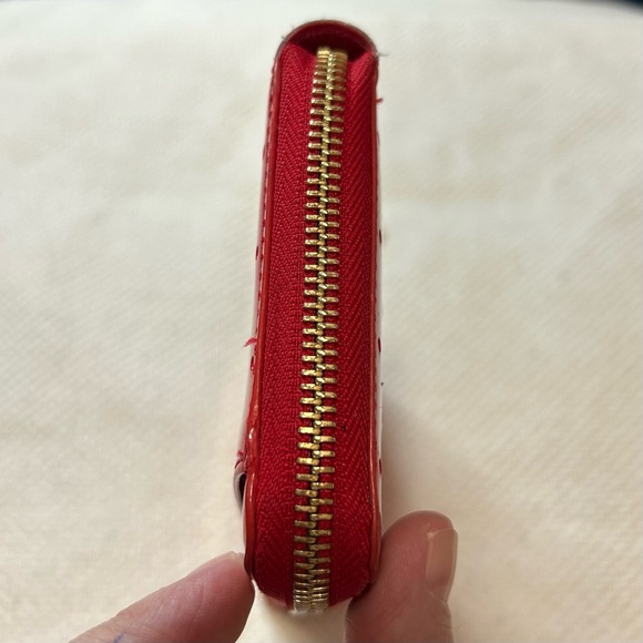 Kate Spade Embossed Patent Leather Zip Around Wallet - Picture 4 of 14